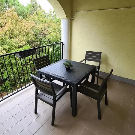 Mediterran With Pool