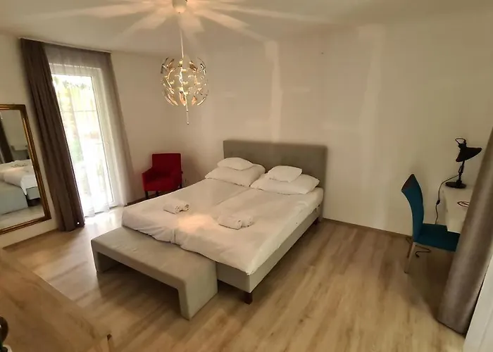 Mediterran With Pool 아파트 시오포크