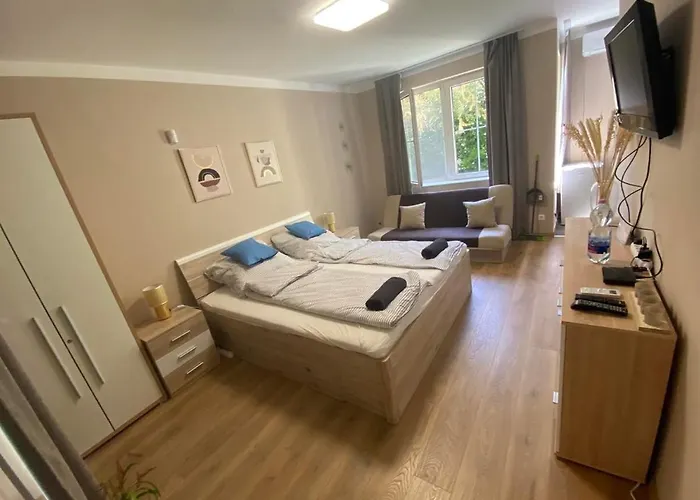 Mediterran With Pool 시오포크