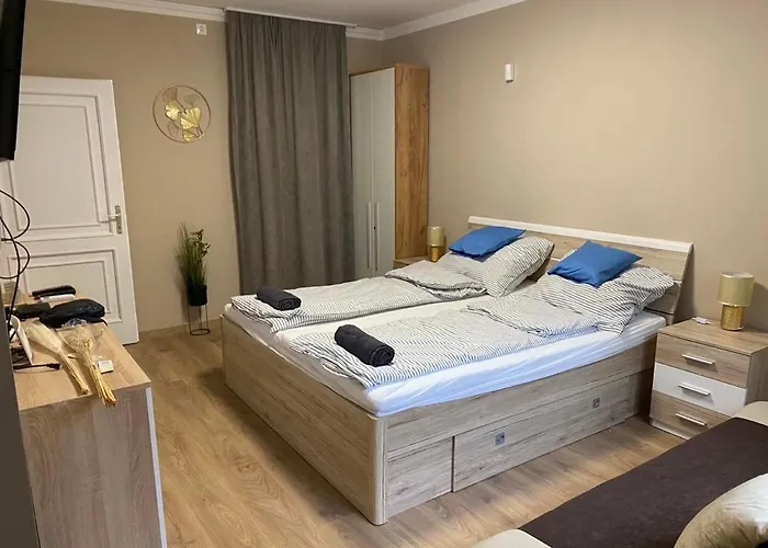 Mediterran With Pool